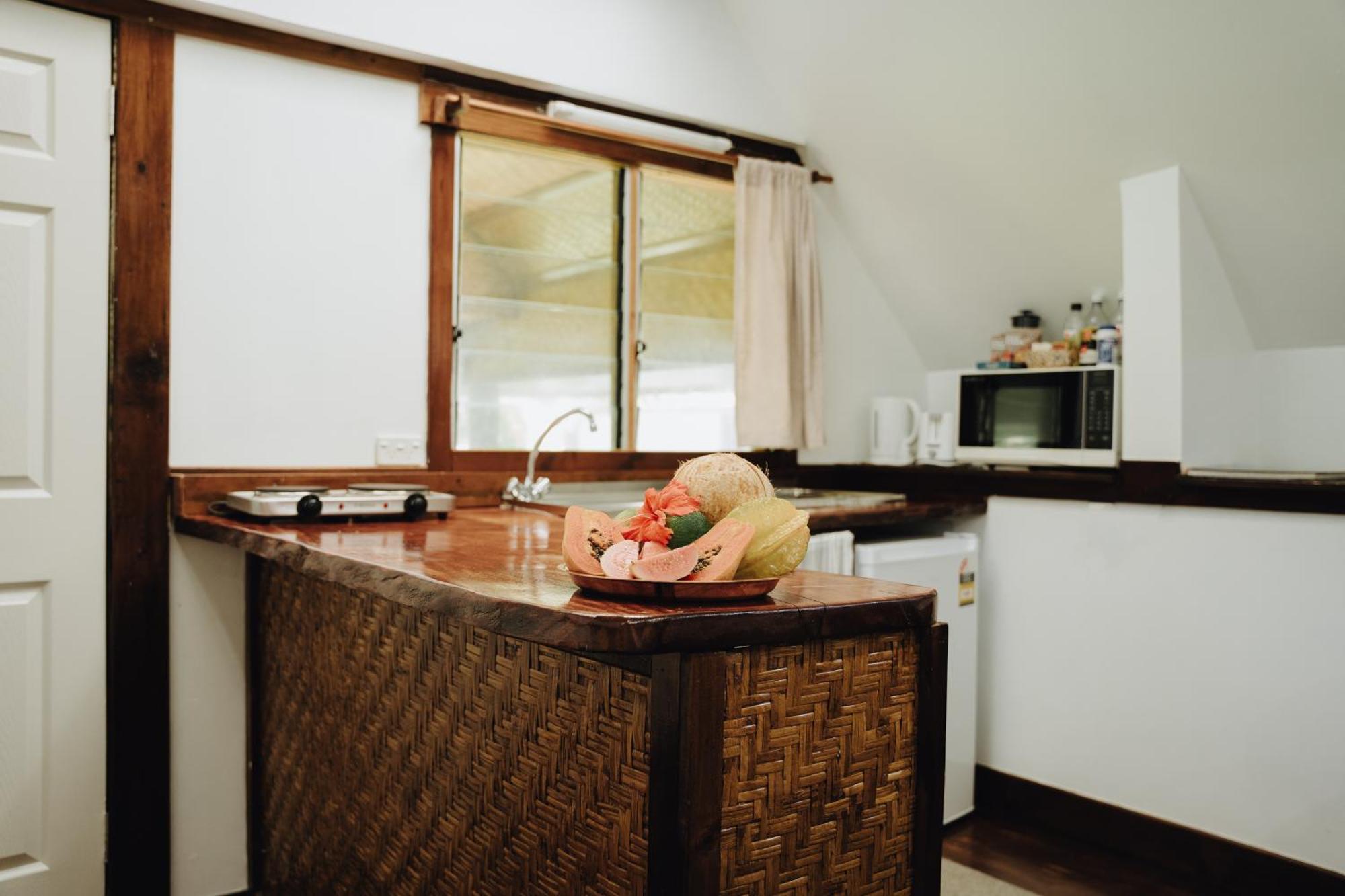 Tai'Inu Bungalows Amuri Eksteriør bilde
